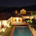 Casa Do Eido - Sustainable Living & Nature Experiences カントリーハウス *