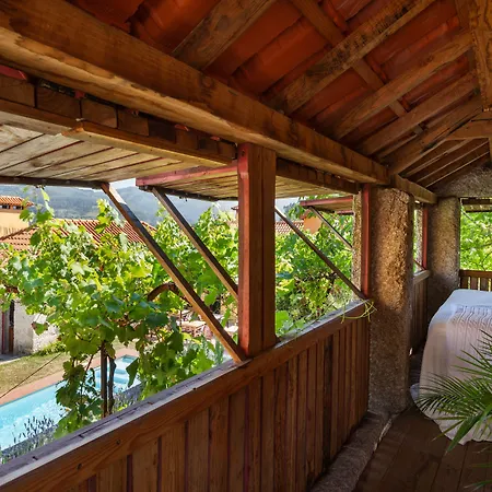 Casa Do Eido - Sustainable Living & Nature Experiences 乡村民宿