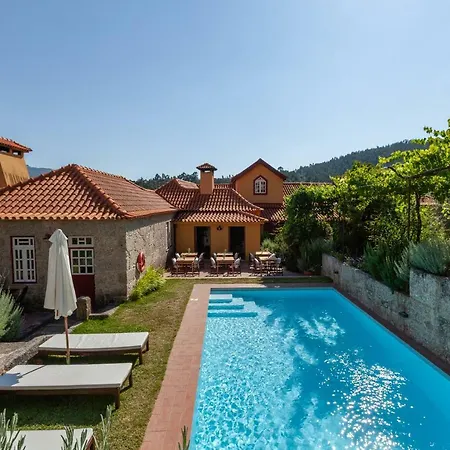 Casa Do Eido - Sustainable Living & Nature Experiences 제어스