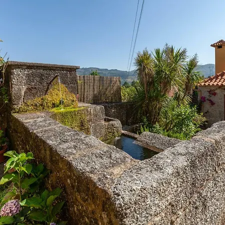 Casa Do Eido - Sustainable Living & Nature Experiences בית כפרי