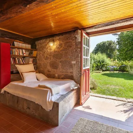 Casa Do Eido - Sustainable Living & Nature Experiences * 제어스
