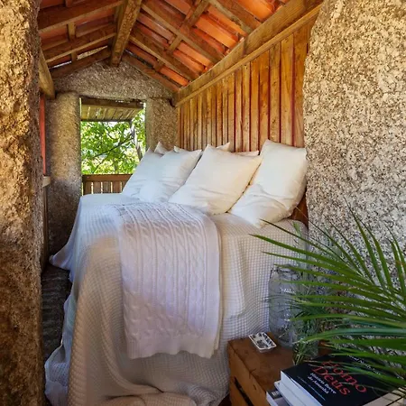 Casa Do Eido - Sustainable Living & Nature Experiences 제어스