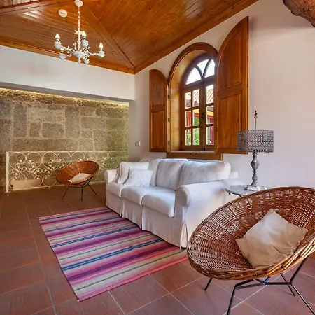 Casa Do Eido - Sustainable Living & Nature Experiences * 제어스