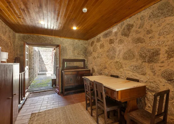 Casa Do Eido - Sustainable Living & Nature Experiences カントリーハウス